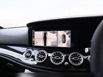 Used Mercedes-Benz E Class 2018 for sale - 76690620: Photo