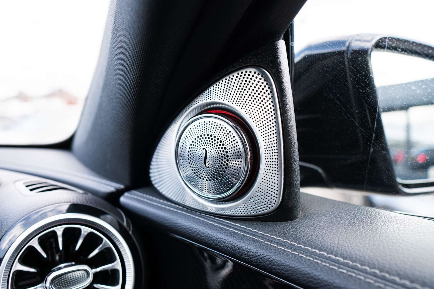 Used Mercedes-Benz E Class 2018 for sale - 76690620: Photo 3