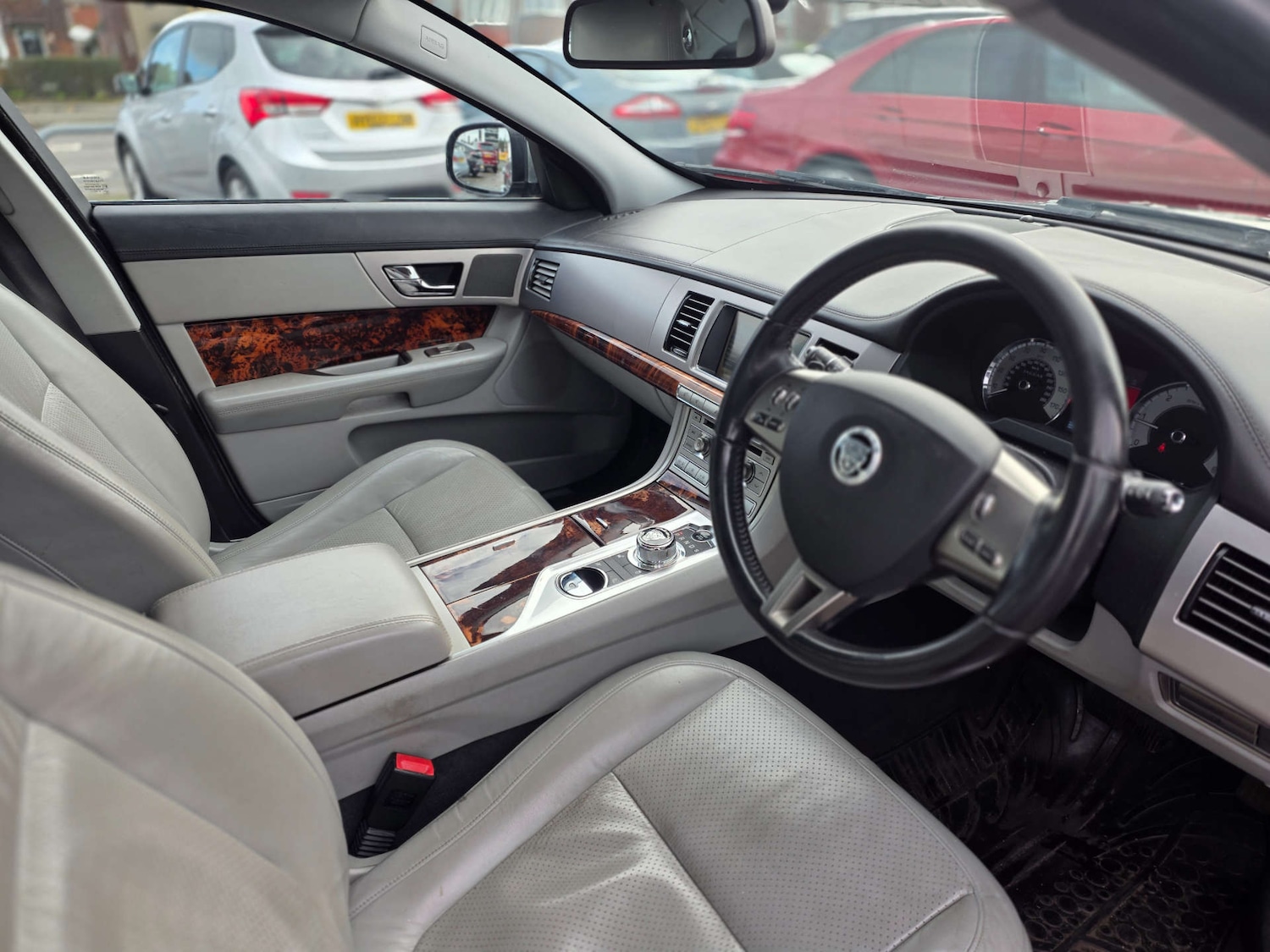 Used Jaguar XF 2010 for sale - 77702637: Photo 13