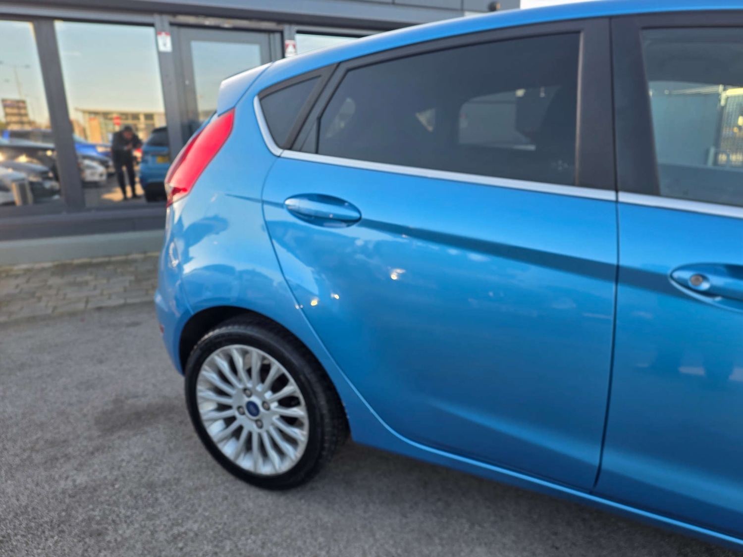 Used Ford Fiesta 2011 for sale - 77099980: Photo 3