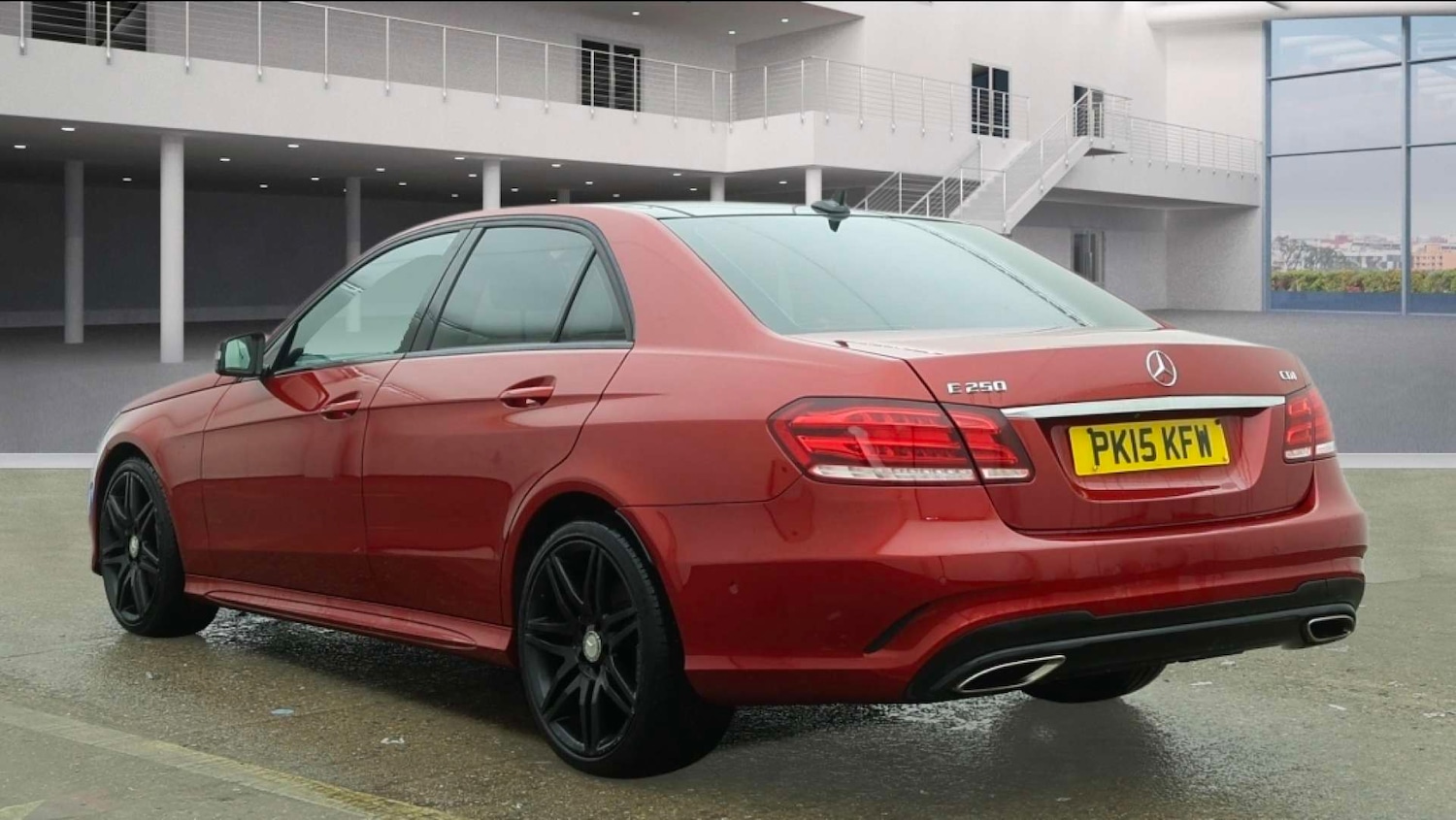 Used Mercedes-Benz E Class 2015 for sale - 77508826: Photo 3