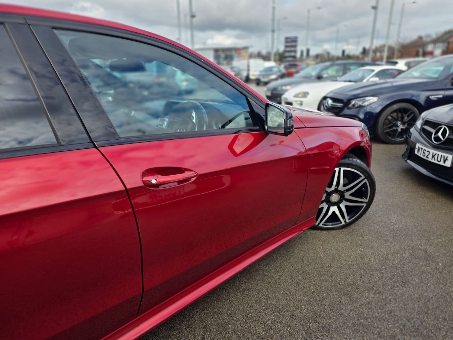 Used Mercedes-Benz E Class 2015 for sale - 77508826: Photo 32