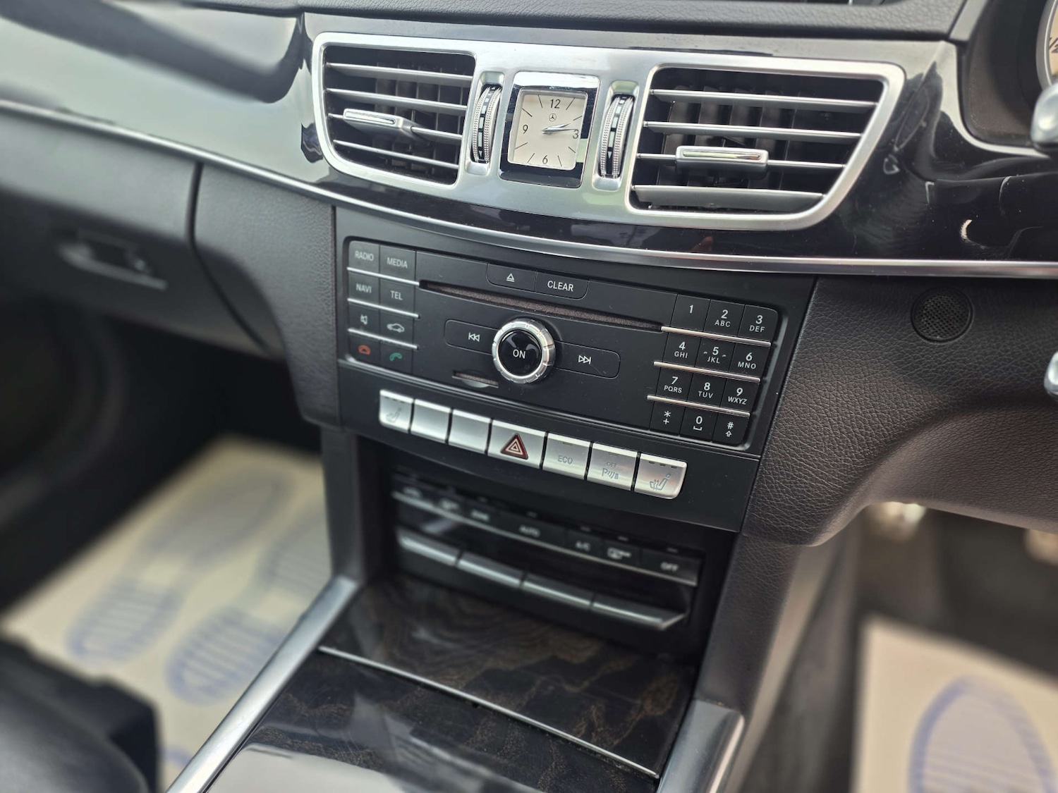 Used Mercedes-Benz E Class 2015 for sale - 77508826: Photo 50