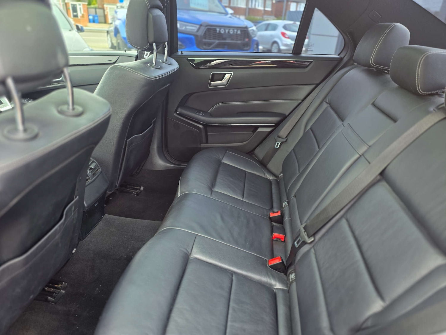 Used Mercedes-Benz E Class 2015 for sale - 77508826: Photo 62