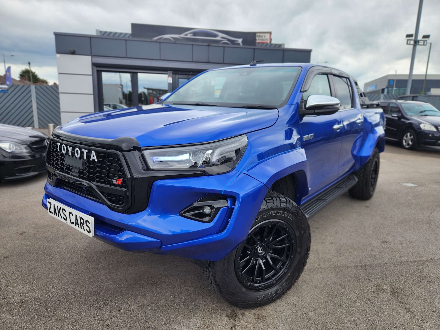 Used Toyota Hilux 2023 for sale - 76690628: Photo 15