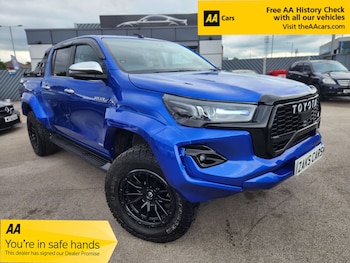 Used Toyota Hilux 2023 for sale - 76690628: Photo