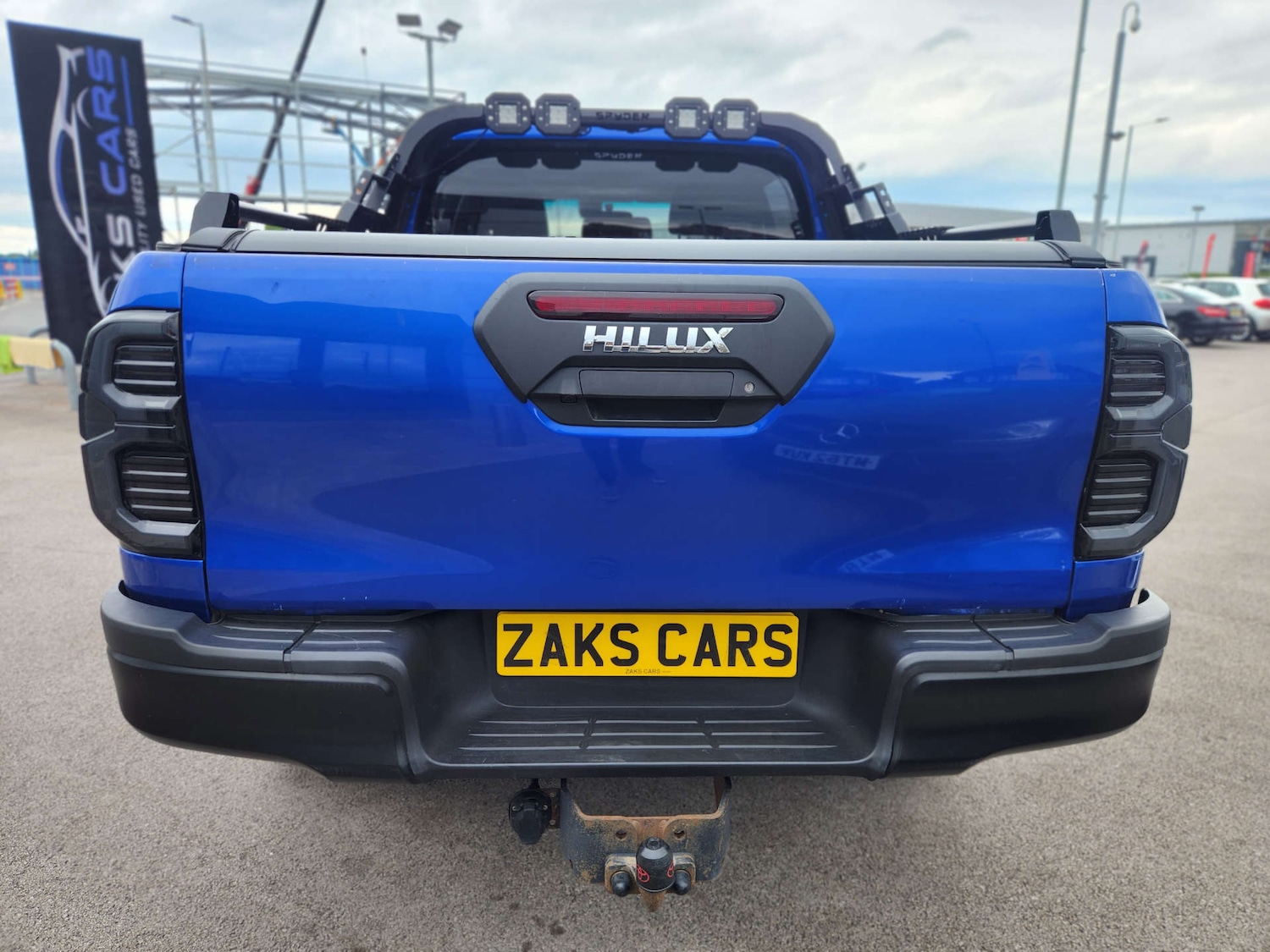 Used Toyota Hilux 2023 for sale - 76690628: Photo 27