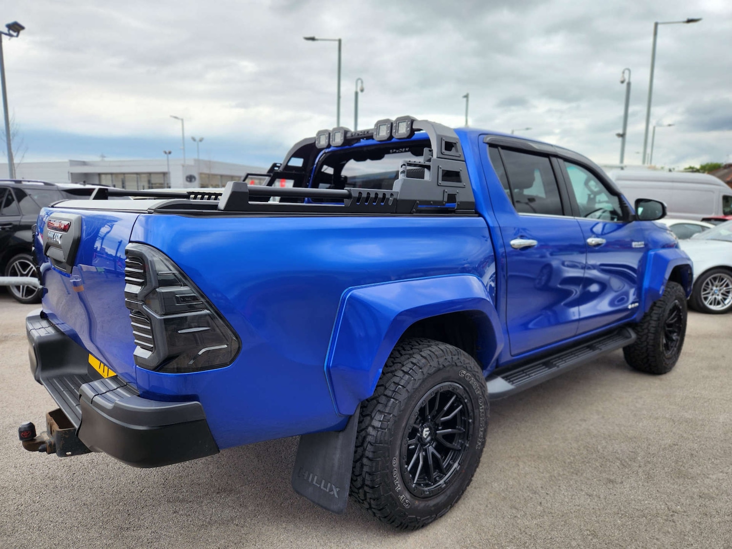 Used Toyota Hilux 2023 for sale - 76690628: Photo 32