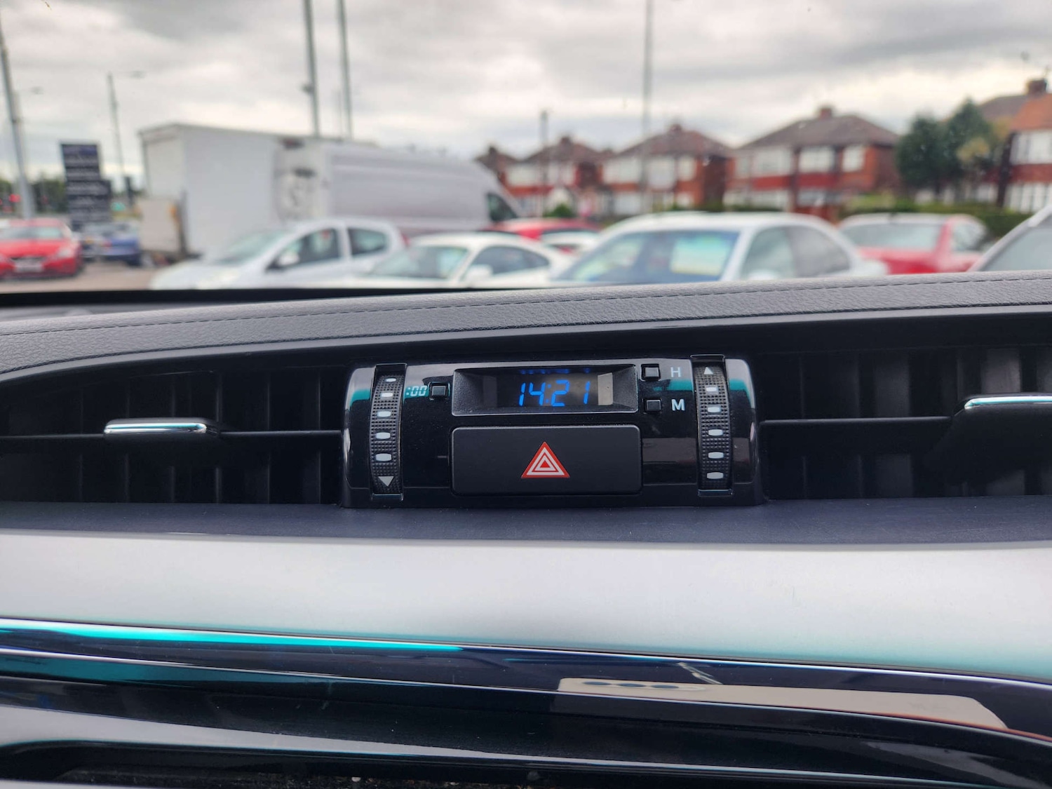 Used Toyota Hilux 2023 for sale - 76690628: Photo 49