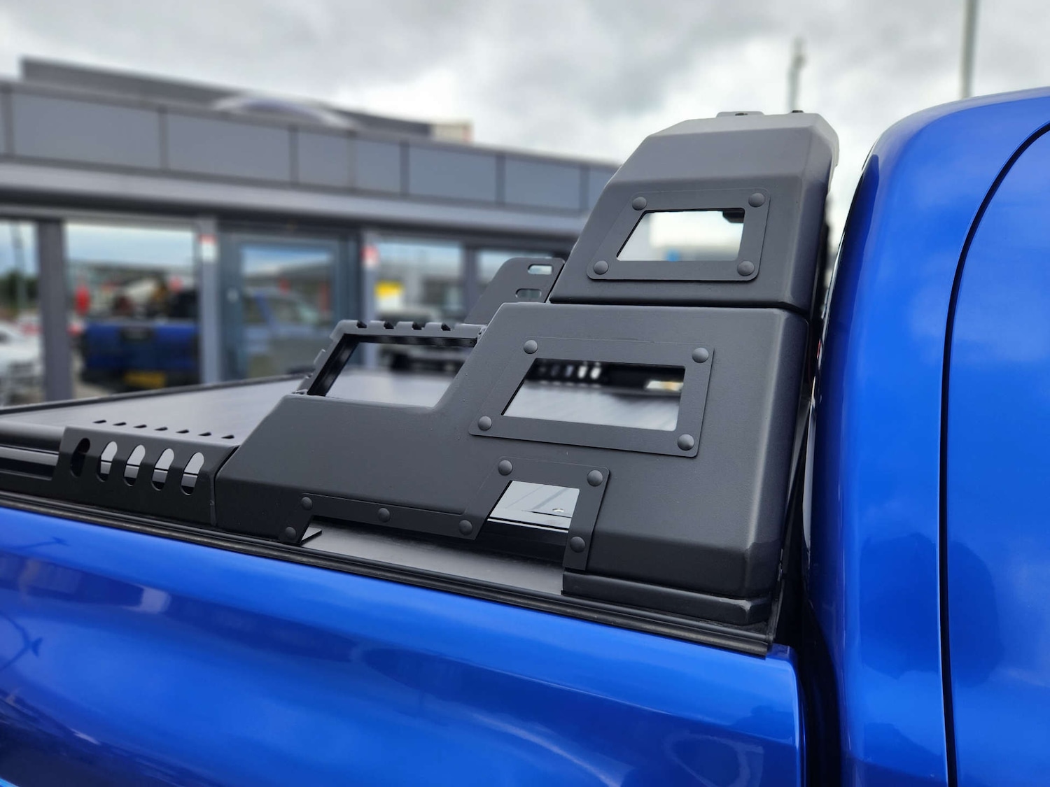 Used Toyota Hilux 2023 for sale - 76690628: Photo 6