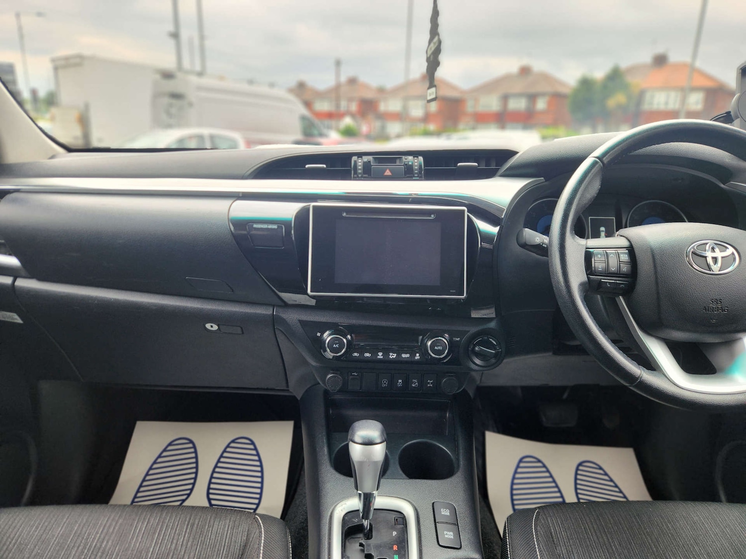 Used Toyota Hilux 2023 for sale - 76690628: Photo 60