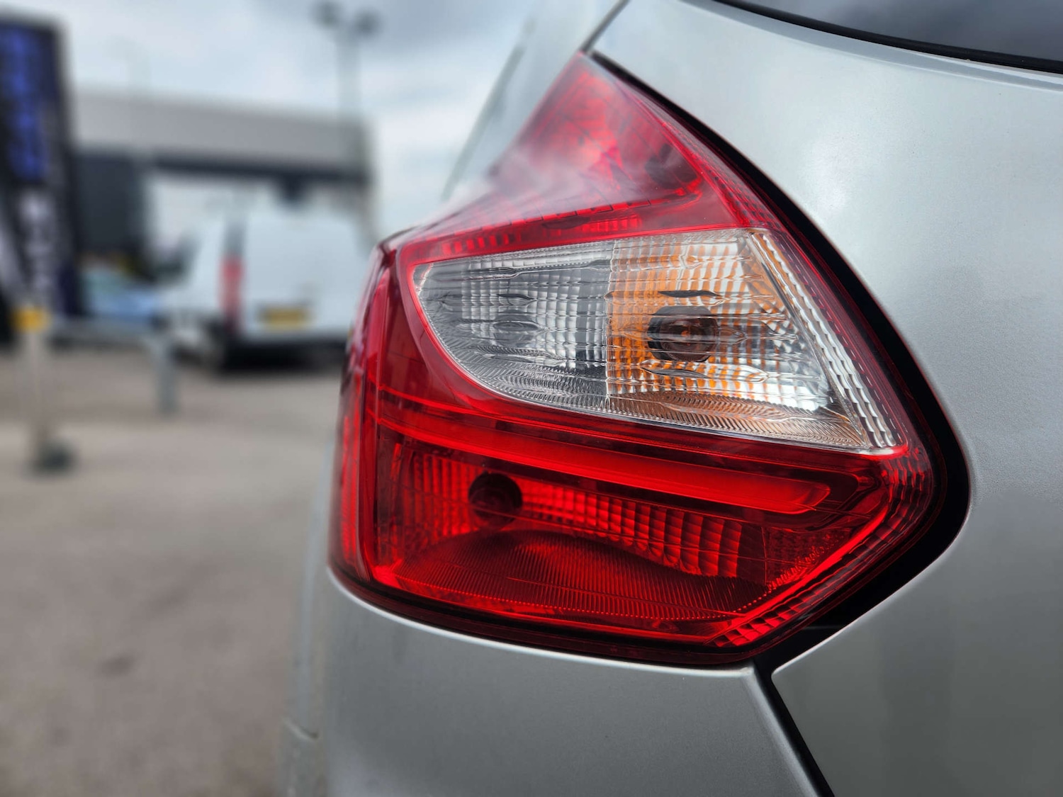 Used Ford Focus 2013 for sale - 76690640: Photo 15