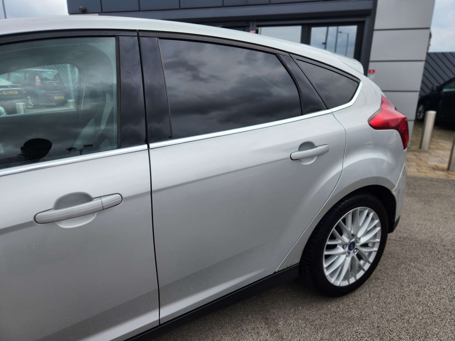 Used Ford Focus 2013 for sale - 76690640: Photo 8