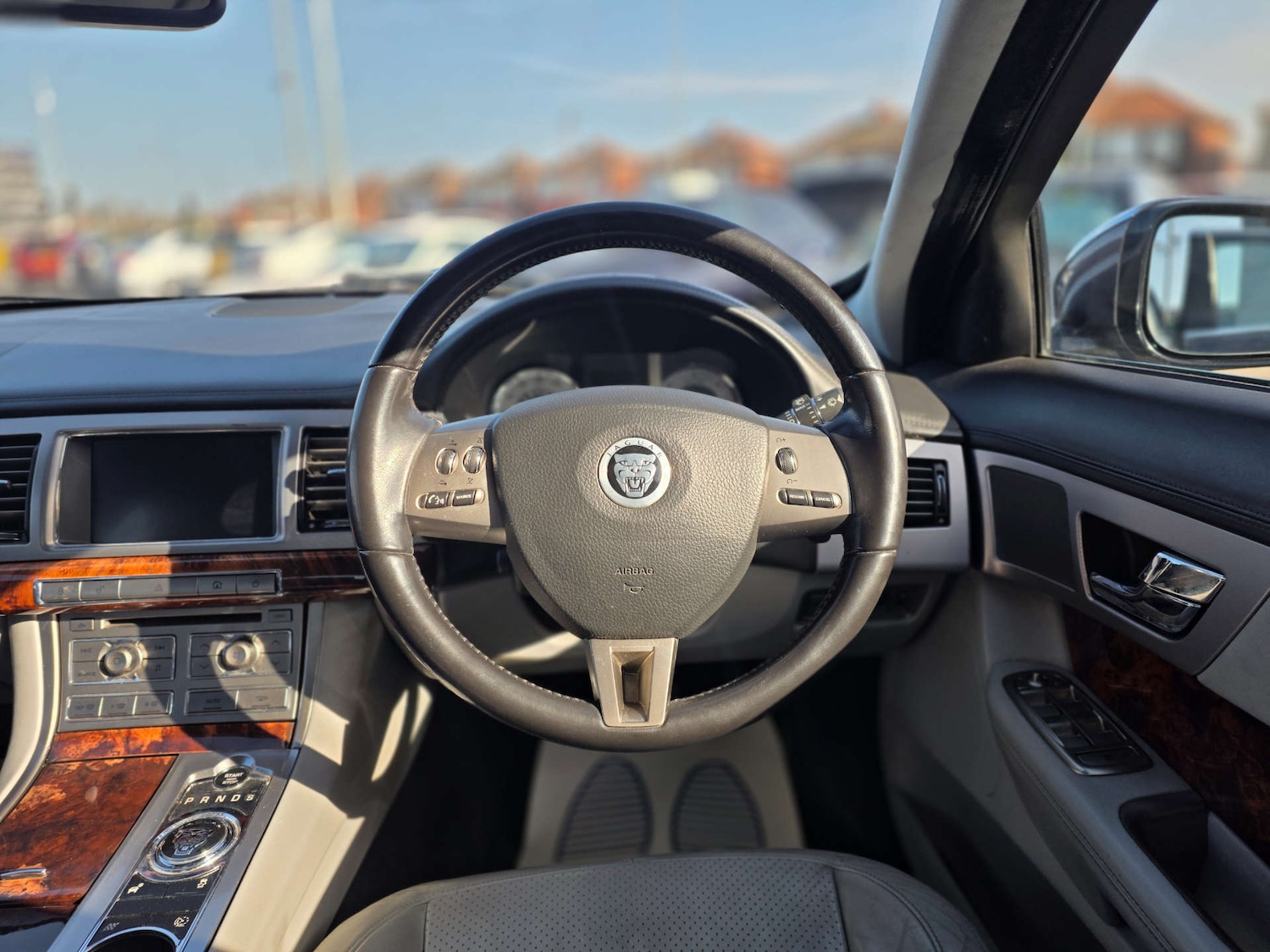 Used Jaguar XF 2010 for sale - 78003861: Photo 28