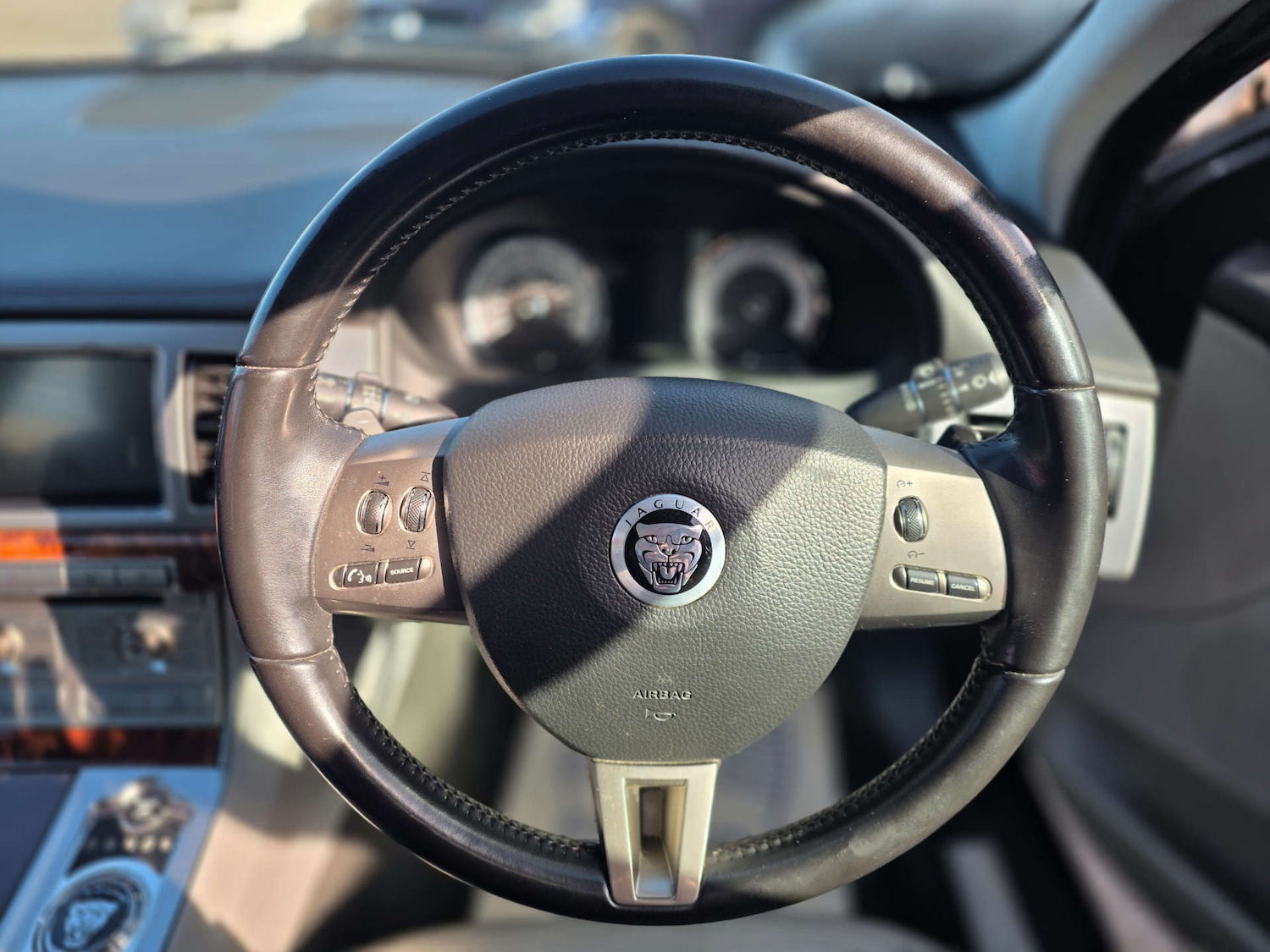 Used Jaguar XF 2010 for sale - 78003861: Photo 29