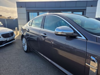 Used Jaguar XF 2010 for sale - 78003861: Photo