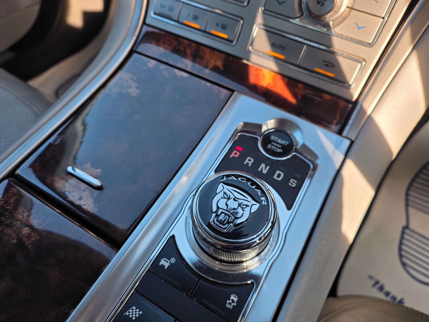 Used Jaguar XF 2010 for sale - 78003861: Photo 41