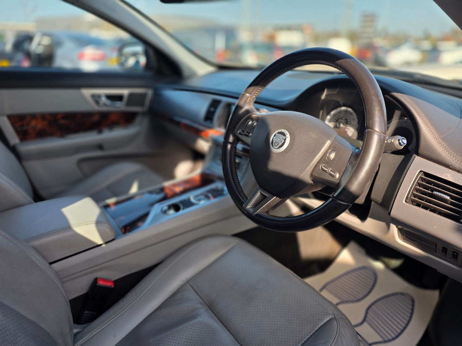 Used Jaguar XF 2010 for sale - 78003861: Photo 6