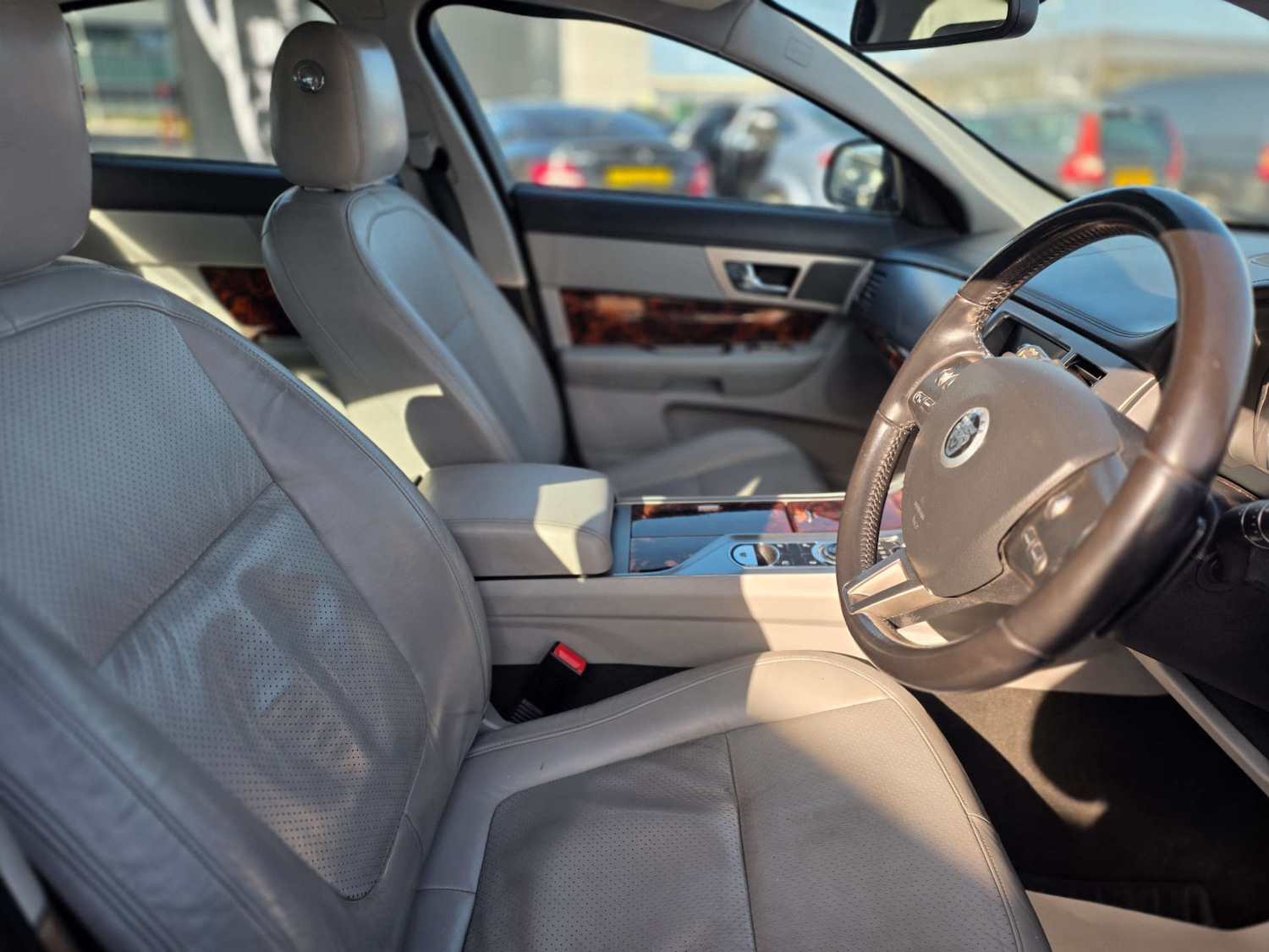 Used Jaguar XF 2010 for sale - 78003861: Photo 7