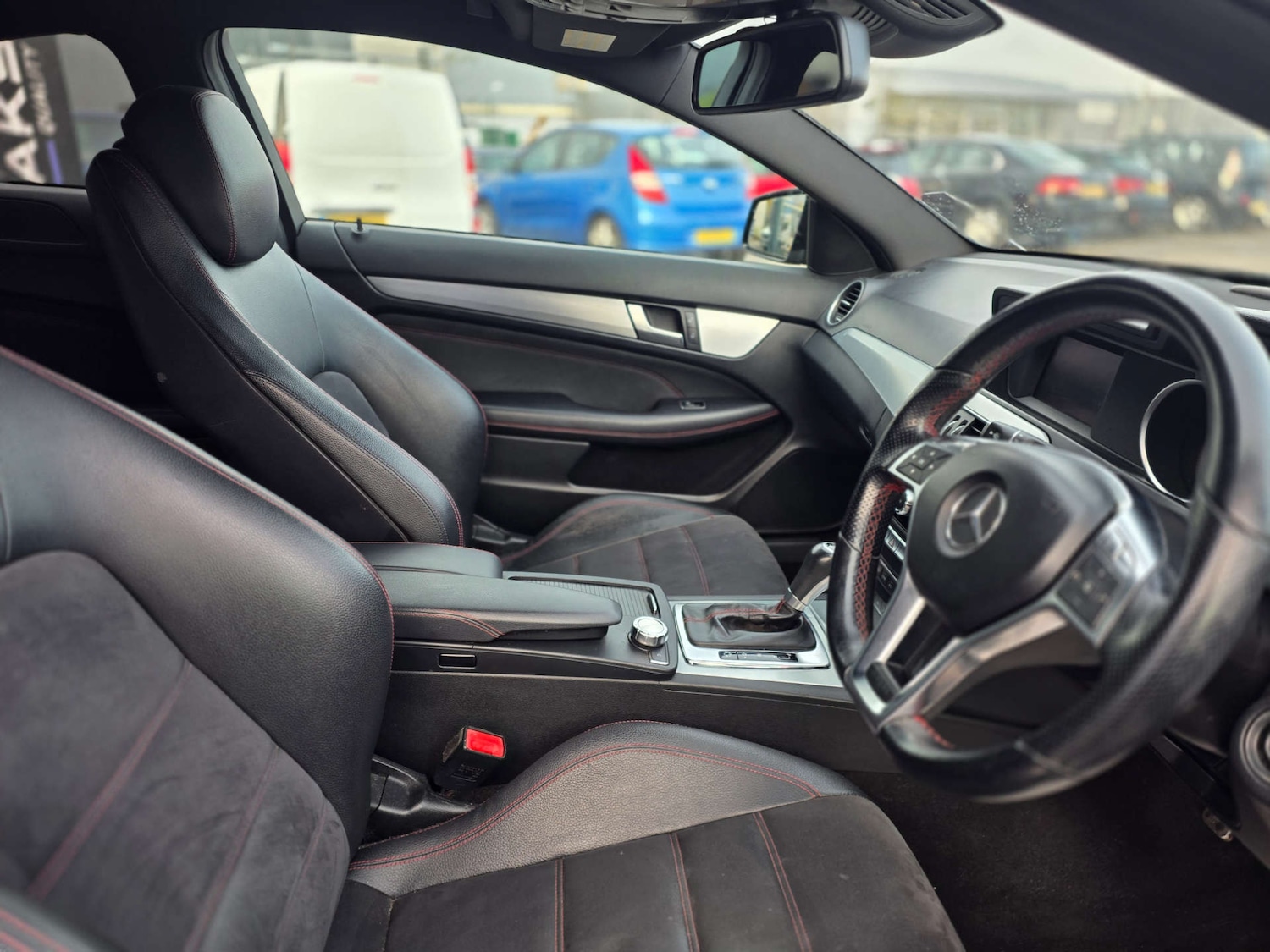 Used Mercedes-Benz C Class 2013 for sale - 76690650: Photo 23