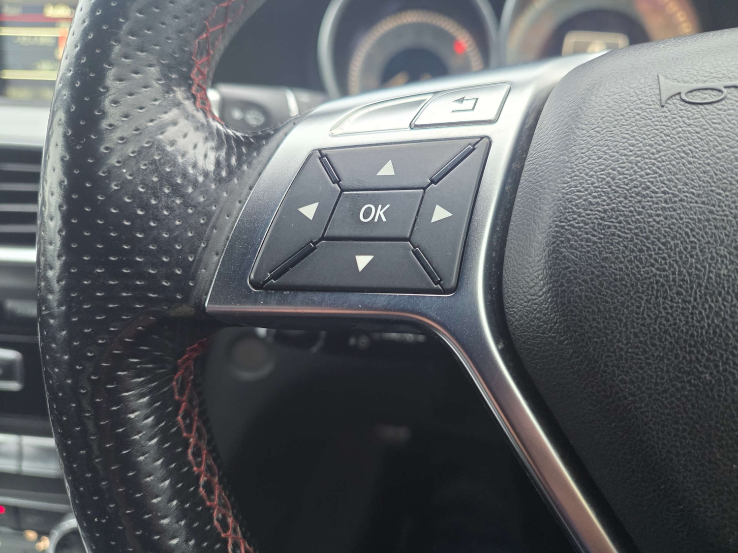 Used Mercedes-Benz C Class 2013 for sale - 76690650: Photo 26