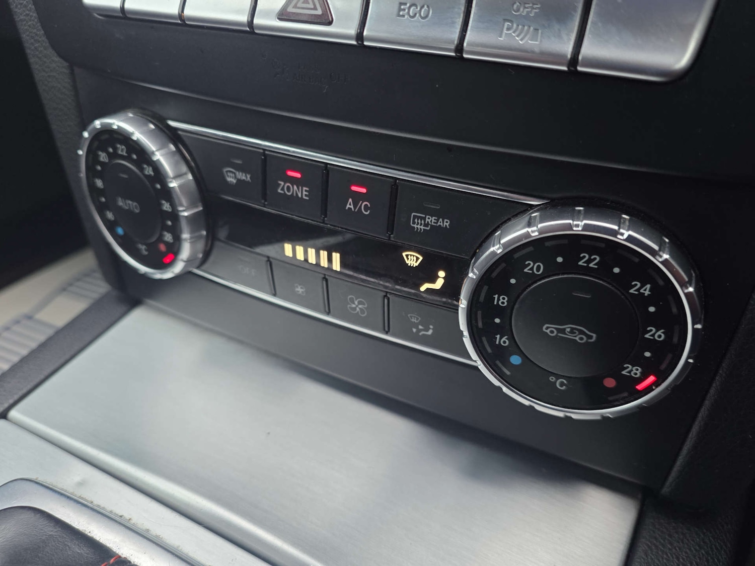 Used Mercedes-Benz C Class 2013 for sale - 76690650: Photo 38