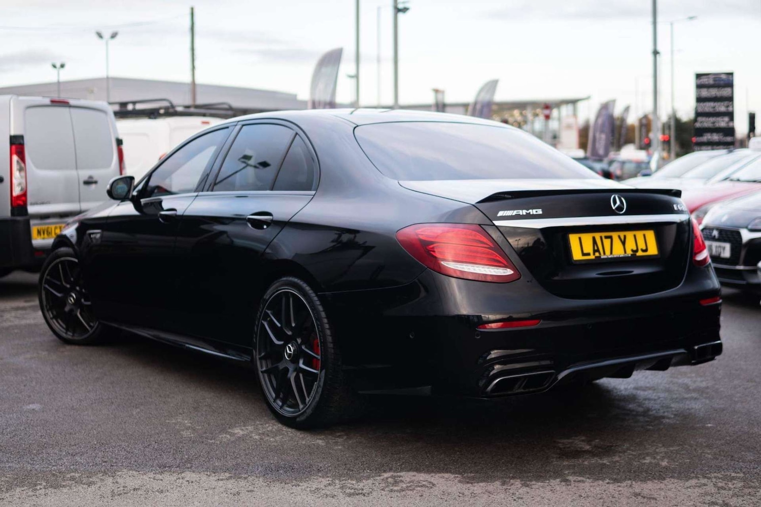 Used Mercedes-Benz E Class 2017 for sale - 76690622: Photo 13