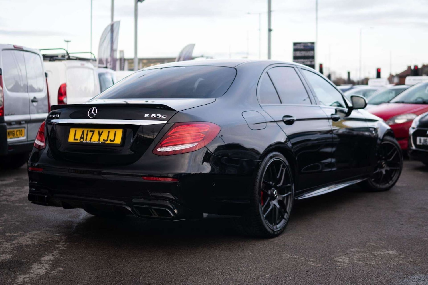 Used Mercedes-Benz E Class 2017 for sale - 76690622: Photo 27