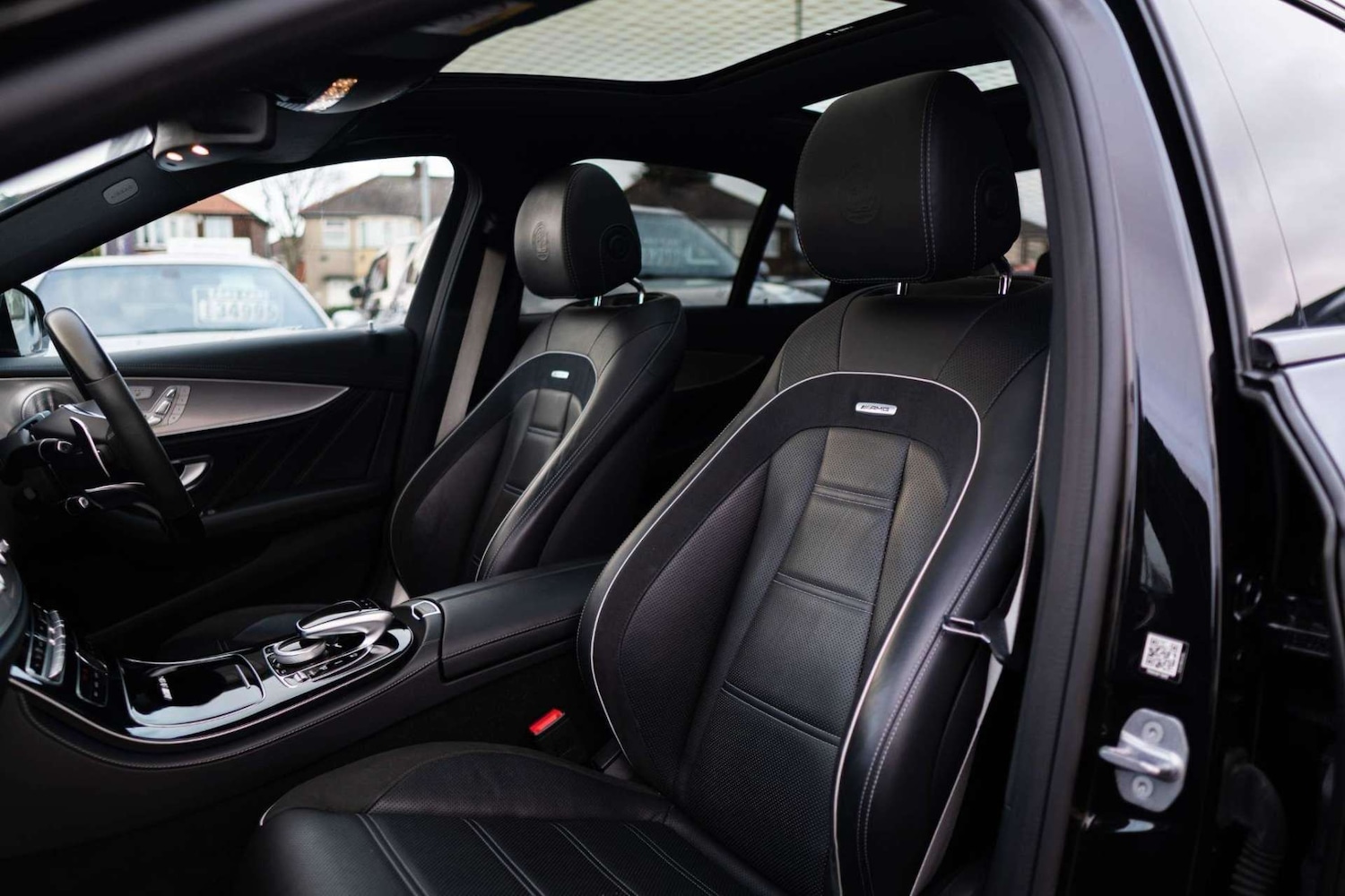 Used Mercedes-Benz E Class 2017 for sale - 76690622: Photo 68