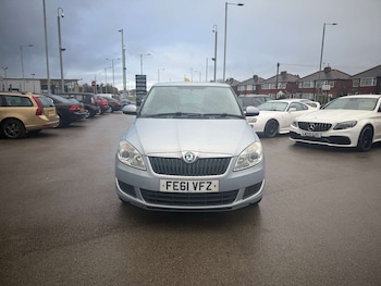 Used Skoda Fabia 2011 for sale - 76690660: Photo