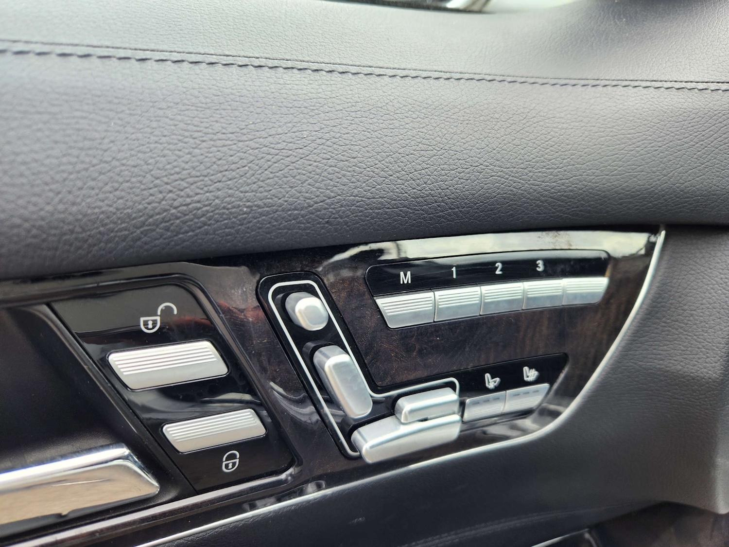 Used Mercedes-Benz CL 2007 for sale - 76690631: Photo 65