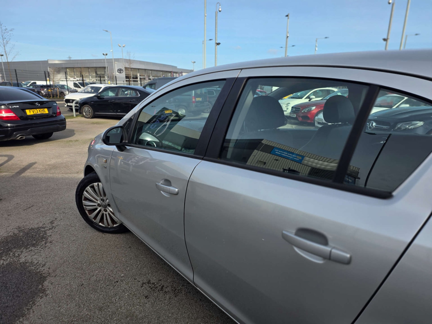 Used Vauxhall Corsa 2011 for sale - 78091368: Photo 14