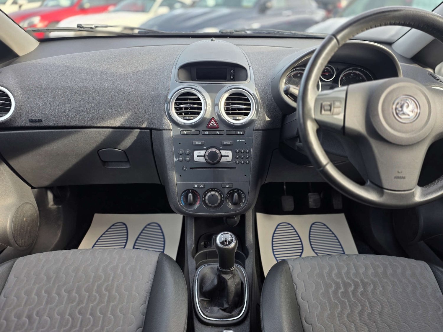 Used Vauxhall Corsa 2011 for sale - 78091368: Photo 40