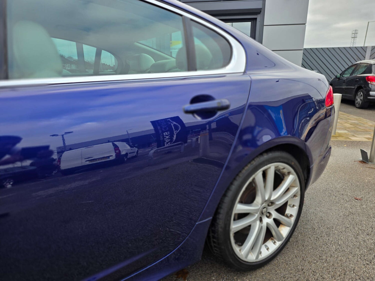Used Jaguar XF 2011 for sale - 76690641: Photo 10