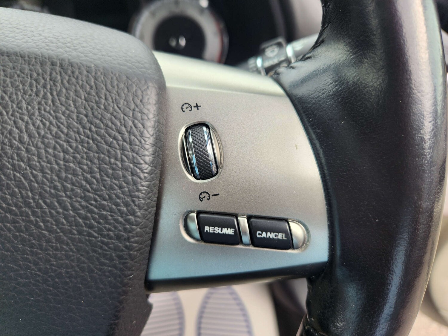 Used Jaguar XF 2011 for sale - 76690641: Photo 34