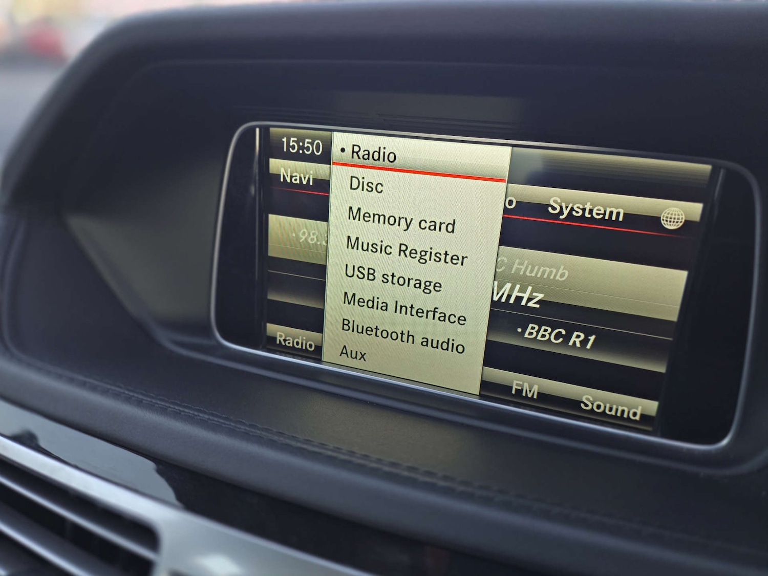 Used Mercedes-Benz E Class 2013 for sale - 76690661: Photo 39