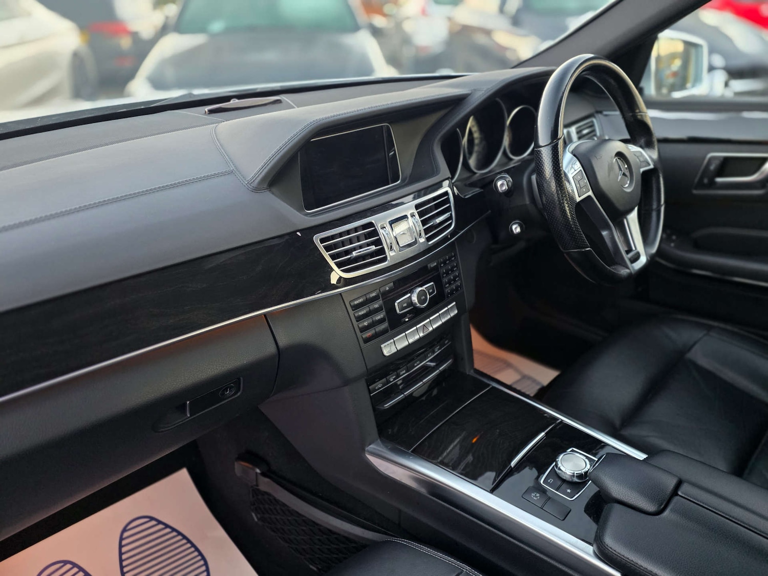 Used Mercedes-Benz E Class 2013 for sale - 76690661: Photo 52