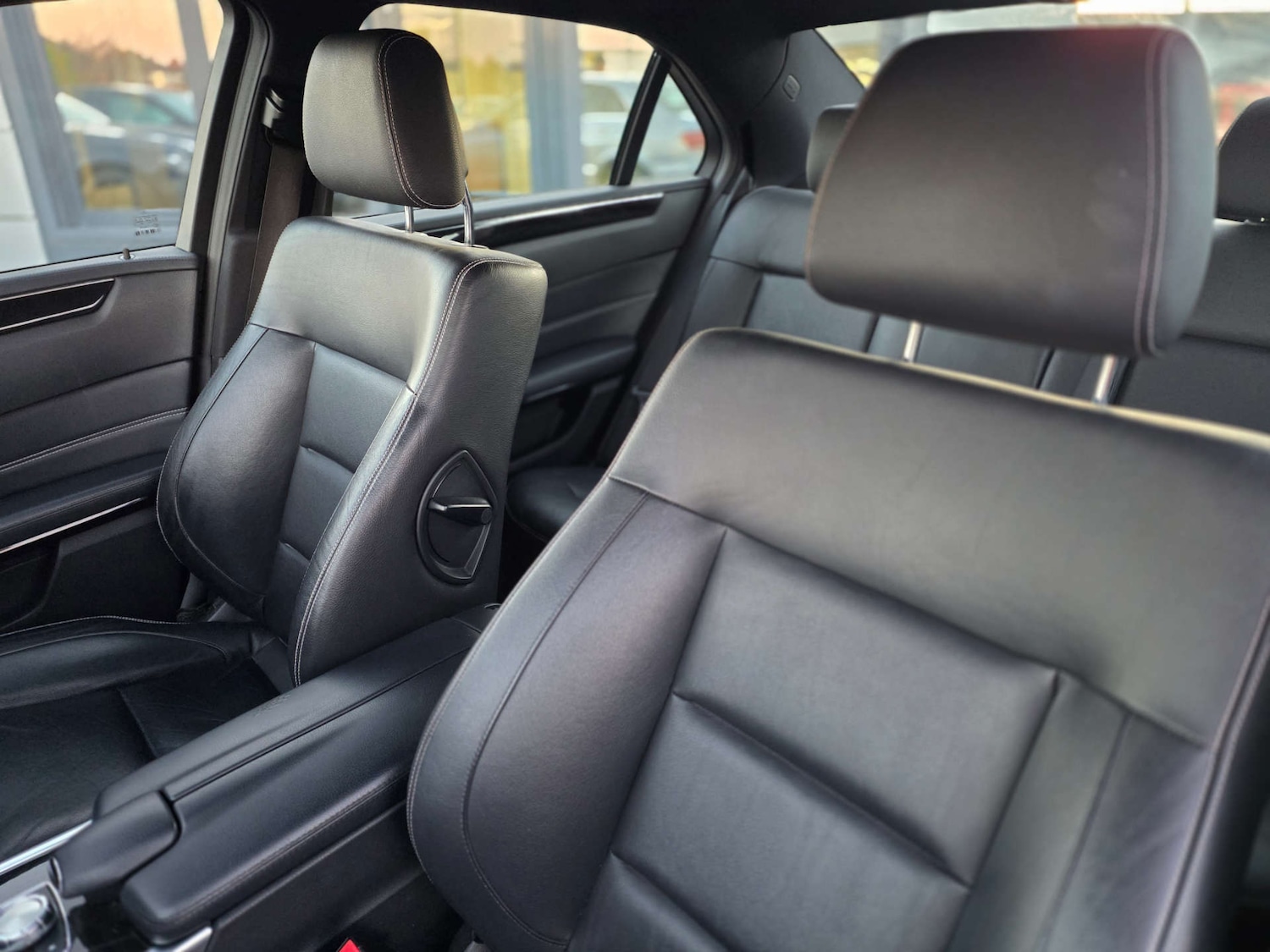 Used Mercedes-Benz E Class 2013 for sale - 76690661: Photo 54