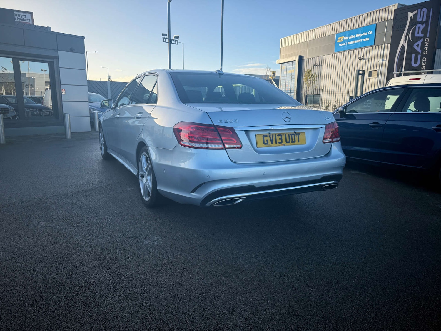 Used Mercedes-Benz E Class 2013 for sale - 76690661: Photo 7