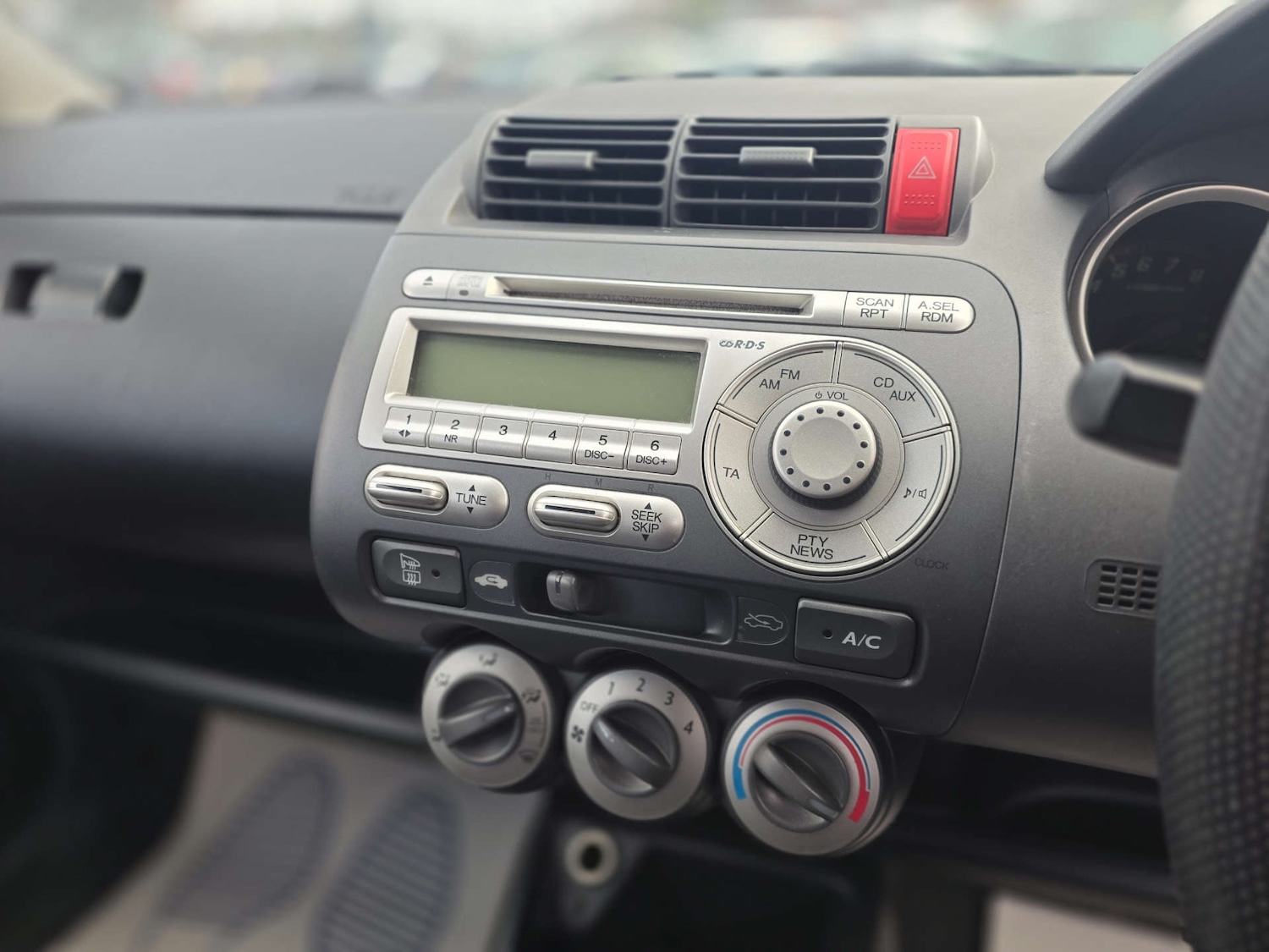 Used Honda Jazz 2008 for sale - 76690656: Photo 36