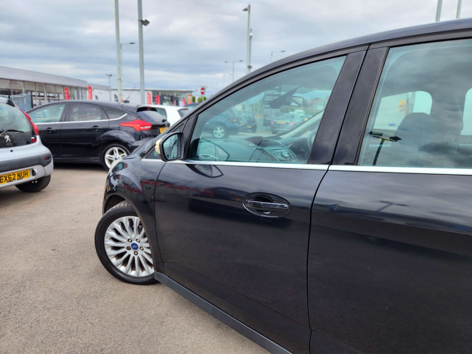 Used Ford C-Max 2011 for sale - 76690630: Photo 10