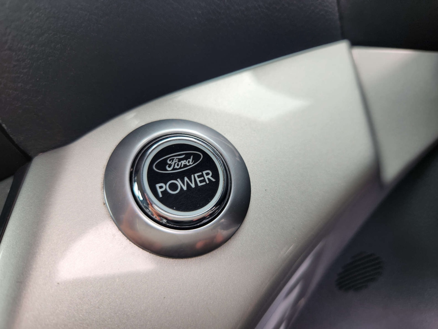 Used Ford C-Max 2011 for sale - 76690630: Photo 28