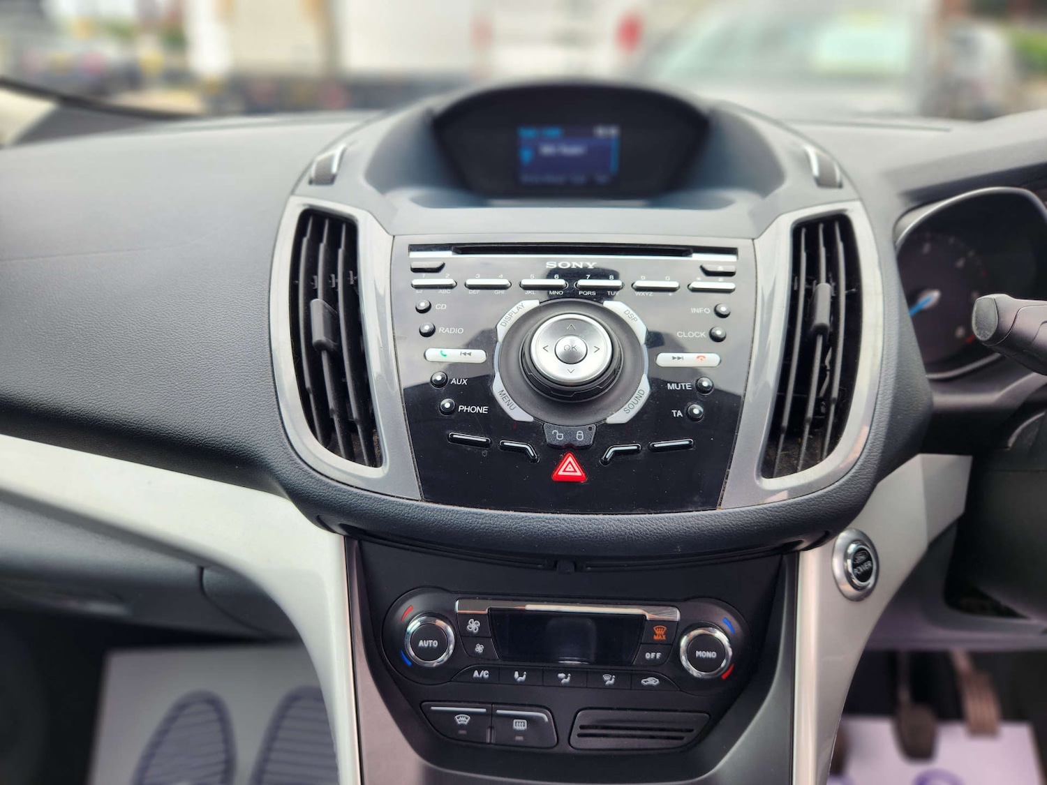 Used Ford C-Max 2011 for sale - 76690630: Photo 39