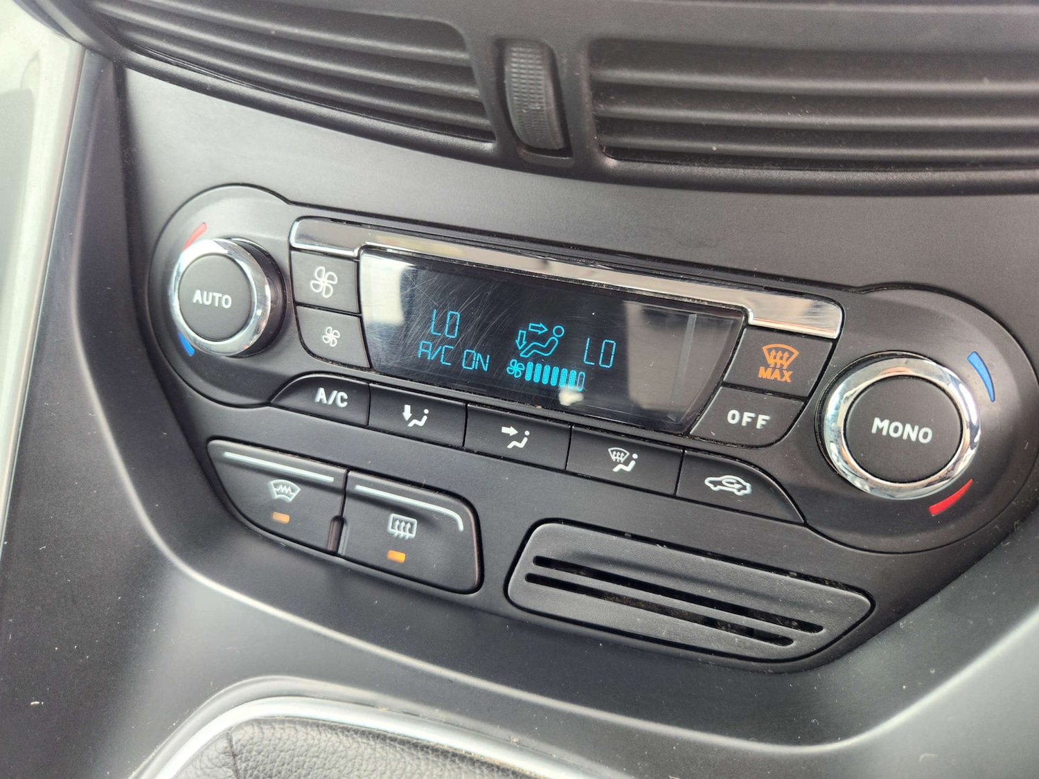 Used Ford C-Max 2011 for sale - 76690630: Photo 40