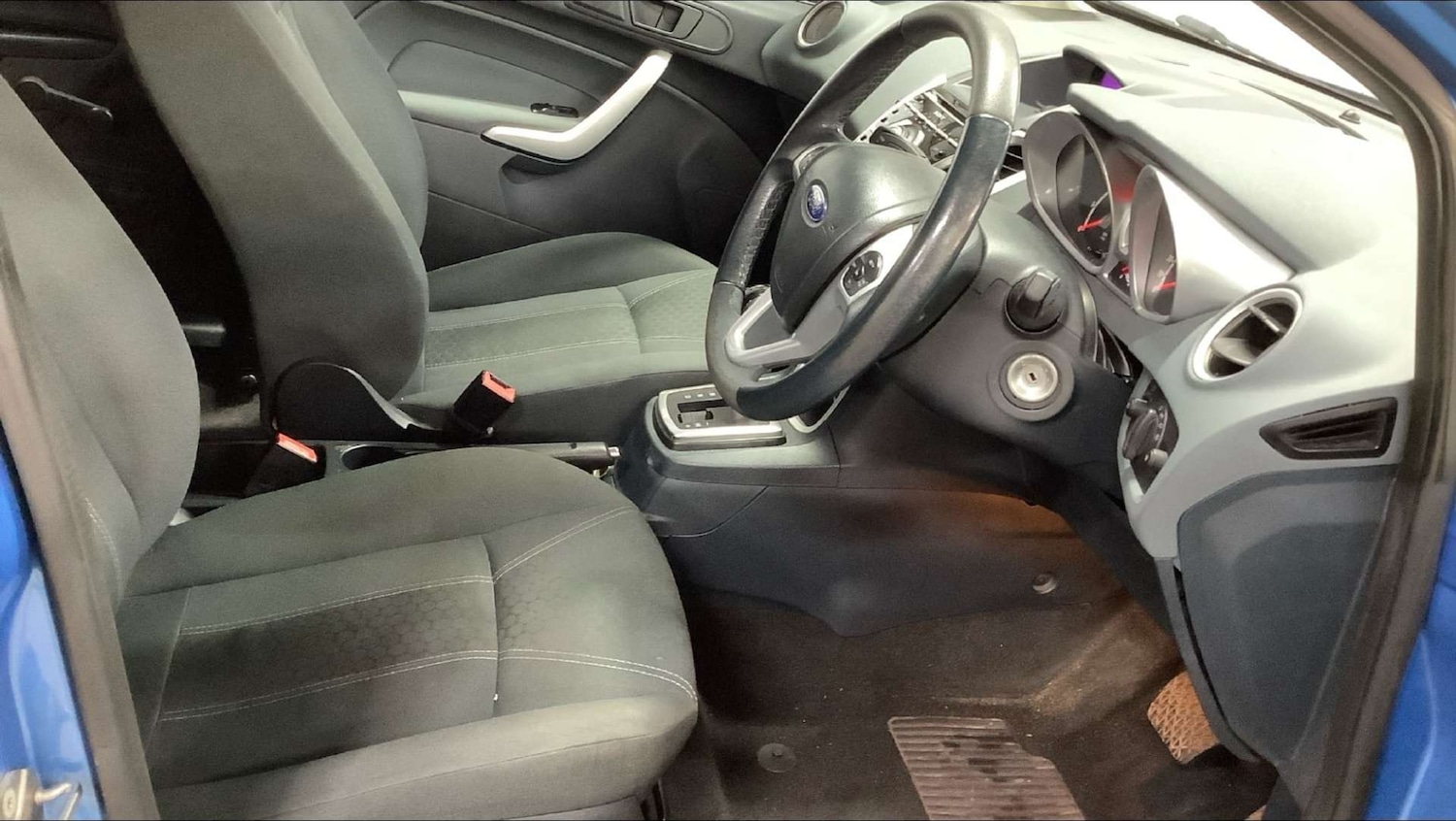 Used Ford Fiesta 2011 for sale - 76690657: Photo 9