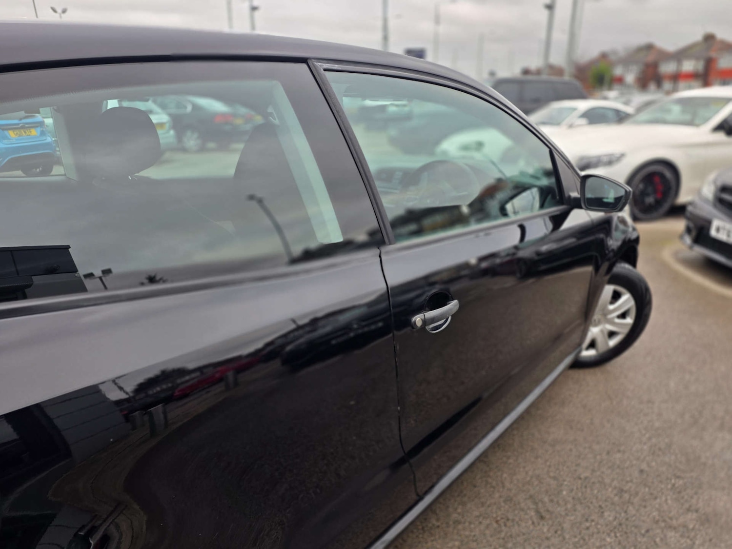 Used Volkswagen Polo 2010 for sale - 77053371: Photo 21