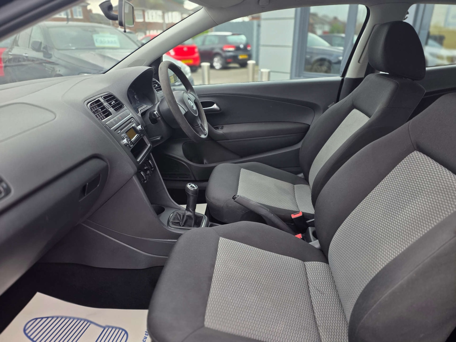 Used Volkswagen Polo 2010 for sale - 77053371: Photo 40