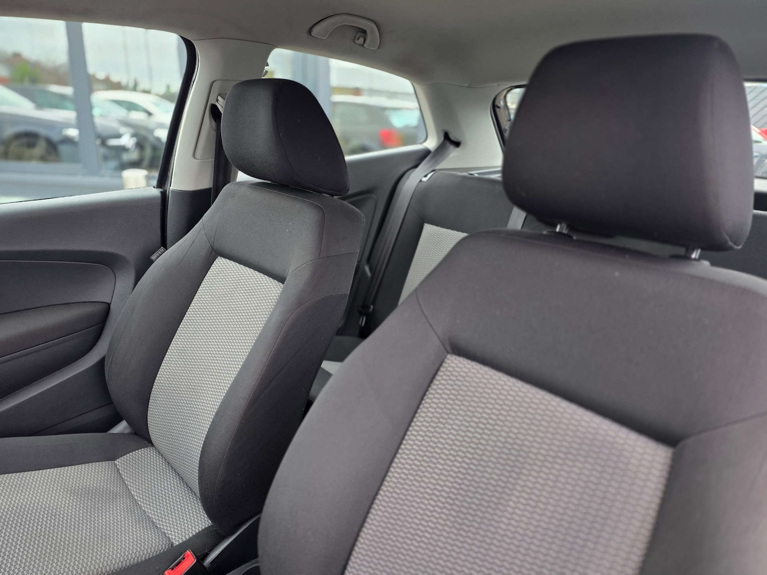 Used Volkswagen Polo 2010 for sale - 77053371: Photo 42