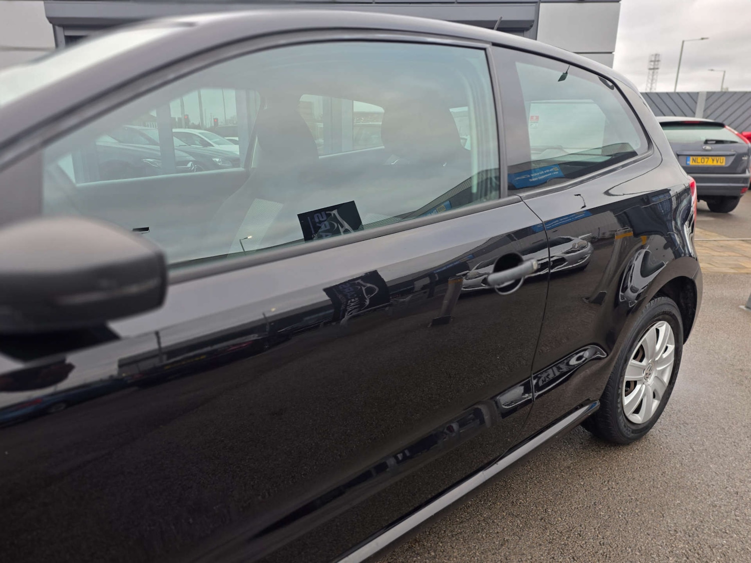 Used Volkswagen Polo 2010 for sale - 77053371: Photo 7