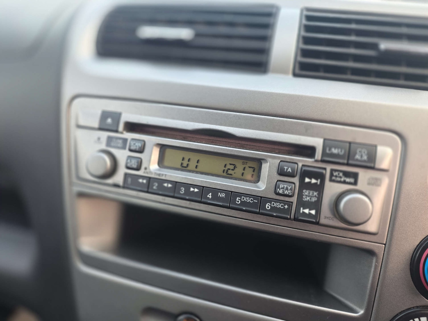 Used Honda Civic 2005 for sale - 77099984: Photo 20